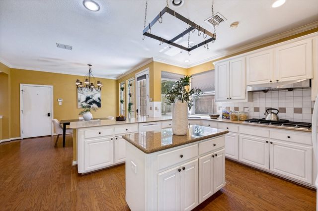 1017 Cherrywood, Coppell, TX 75019