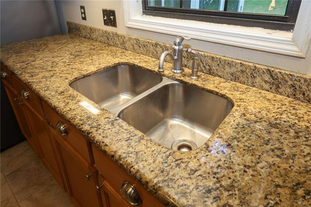 3129 N Woods Trail, Douglasville, GA 30135