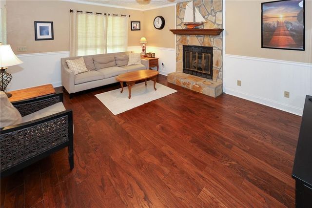 3129 N Woods Trail, Douglasville, GA 30135