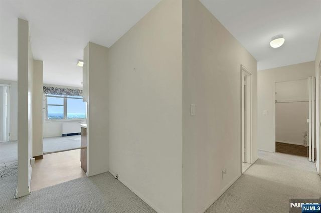 2000 Linwood Avenue 15 H, Fort Lee, NJ 07024