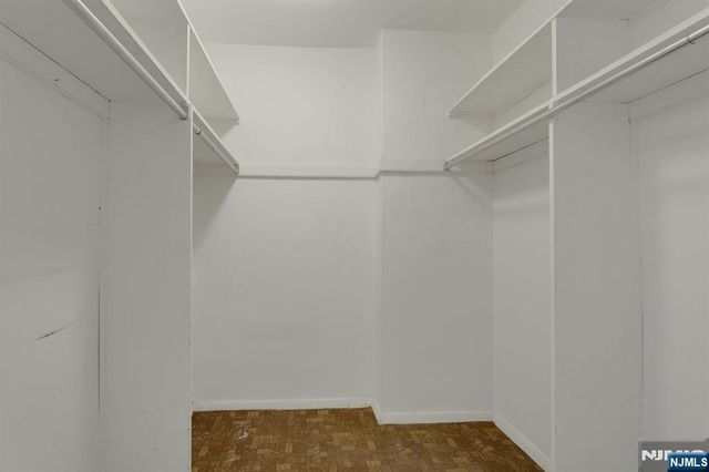 2000 Linwood Avenue 15 H, Fort Lee, NJ 07024