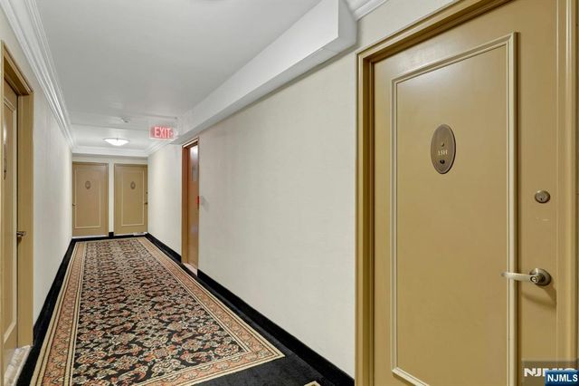 2000 Linwood Avenue 15 H, Fort Lee, NJ 07024