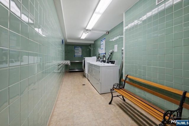 2000 Linwood Avenue 15 H, Fort Lee, NJ 07024