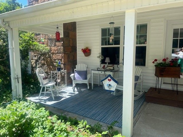 16247 Scotsdale Drive, Bella Vista, AR 72715