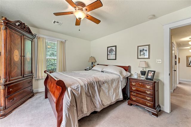 16247 Scotsdale Drive, Bella Vista, AR 72715