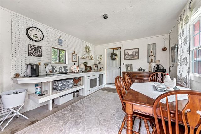 16247 Scotsdale Drive, Bella Vista, AR 72715