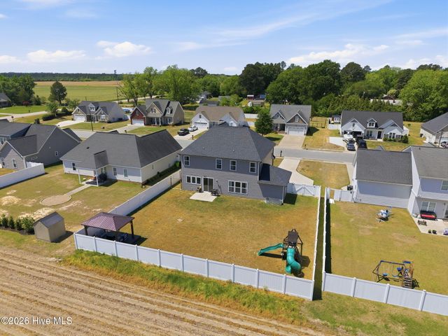 3661 New Town Court, Farmville, NC 27828