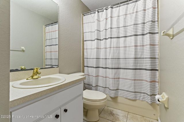 27286 Warner Avenue, Brooksville, FL 34602