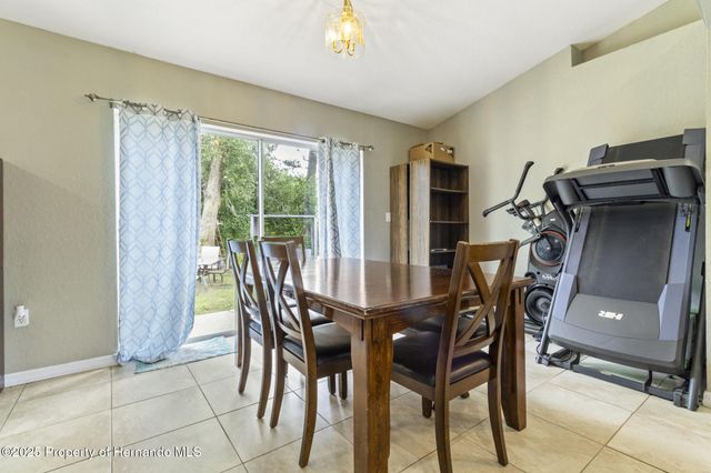 27286 Warner Avenue, Brooksville, FL 34602