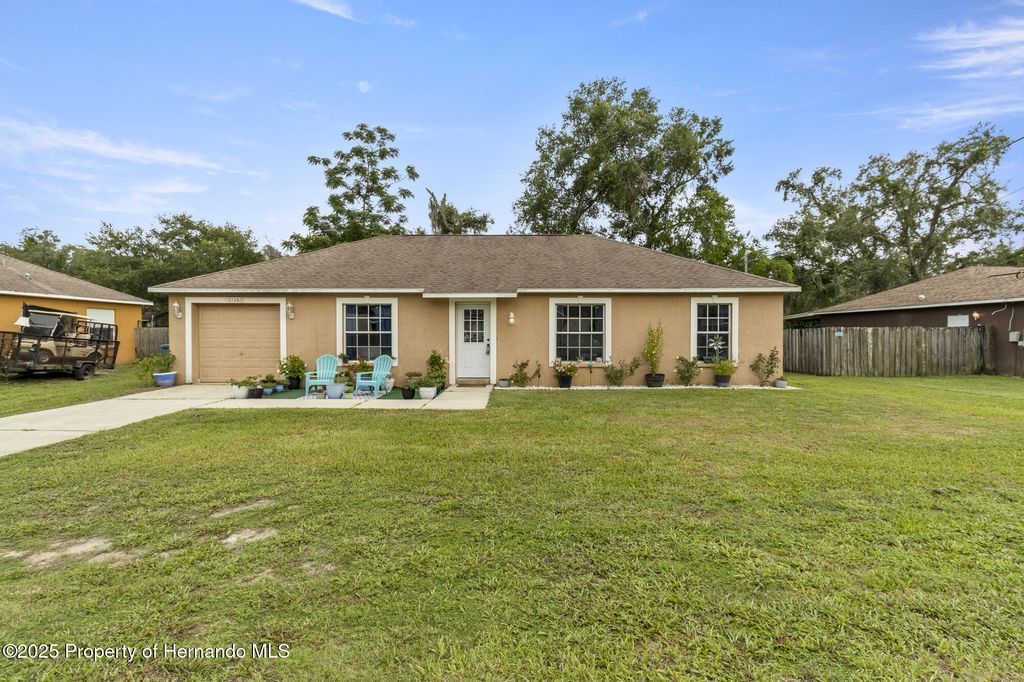 27286 Warner Avenue, Brooksville, FL 34602