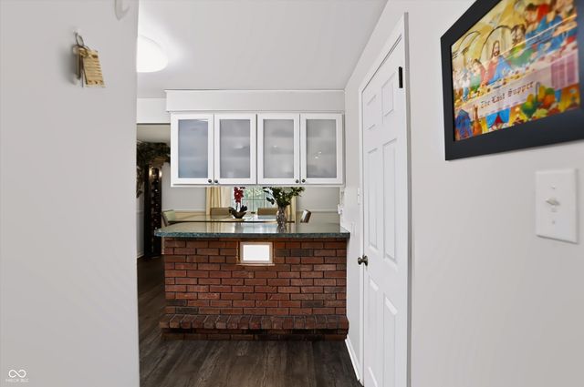 7105 Hague Road, Indianapolis, IN 46256
