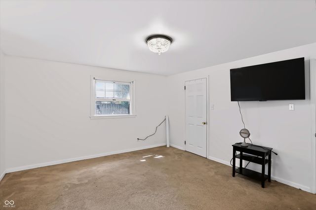 7105 Hague Road, Indianapolis, IN 46256