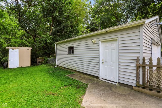 7105 Hague Road, Indianapolis, IN 46256