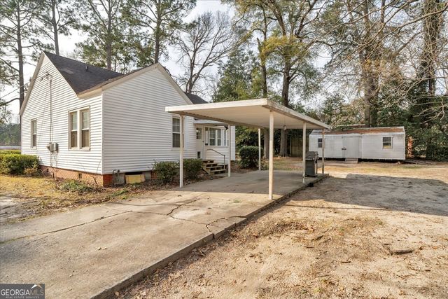 425 S 3rd Street, Vienna, GA 31092
