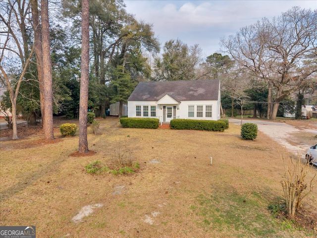 425 S 3rd Street, Vienna, GA 31092