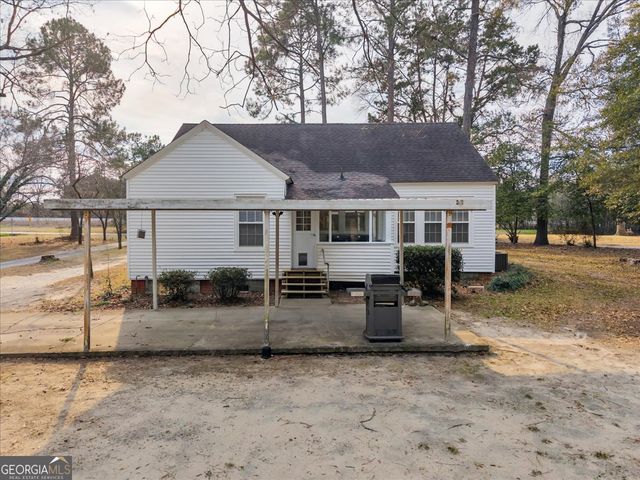425 S 3rd Street, Vienna, GA 31092
