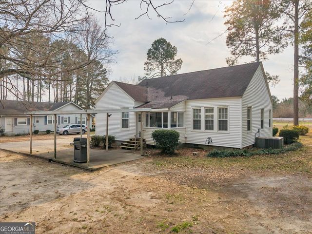 425 S 3rd Street, Vienna, GA 31092