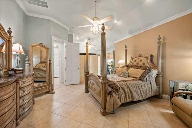 9613 Crestview Drive, Denton, TX 76207