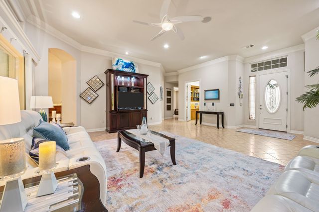 9613 Crestview Drive, Denton, TX 76207