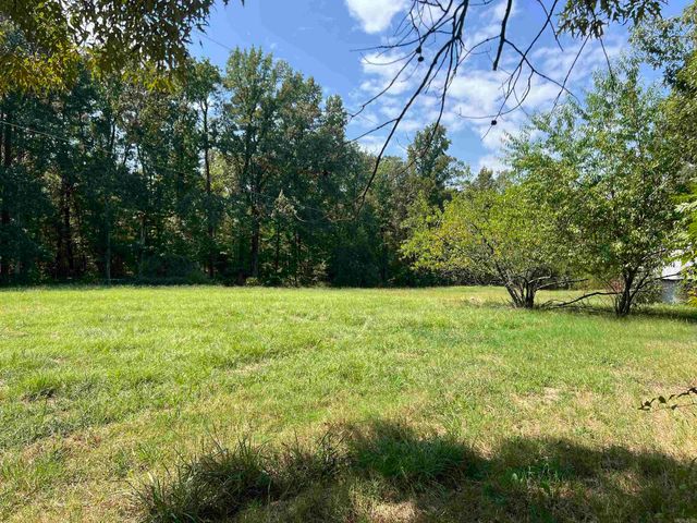 412 Highway 104, White Hall, AR 71602