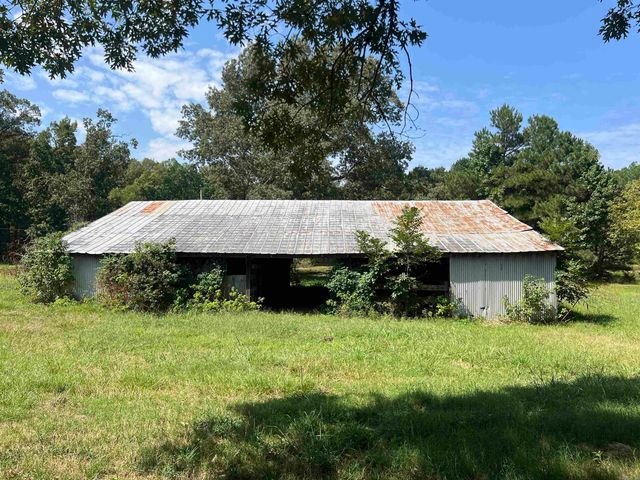 412 Highway 104, White Hall, AR 71602