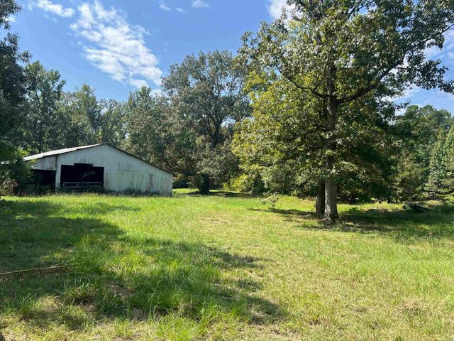 412 Highway 104, White Hall, AR 71602