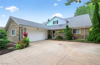 4321 University Pky, University Heights, OH 44118