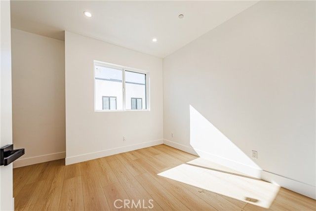 5209 W 20th Street A, Los Angeles, CA 90016