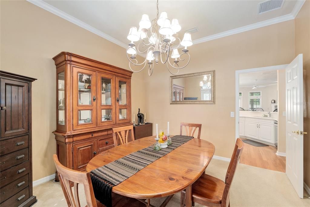 Image 10 of property listing at Address unavailable.