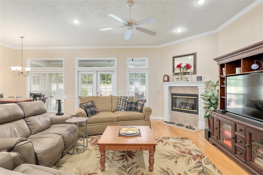 Image 14 of property listing at Address unavailable.