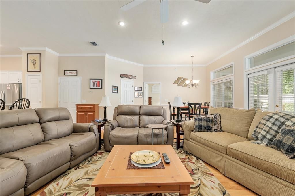 Image 15 of property listing at Address unavailable.
