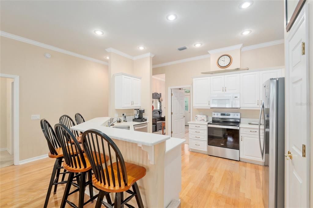 Image 24 of property listing at Address unavailable.