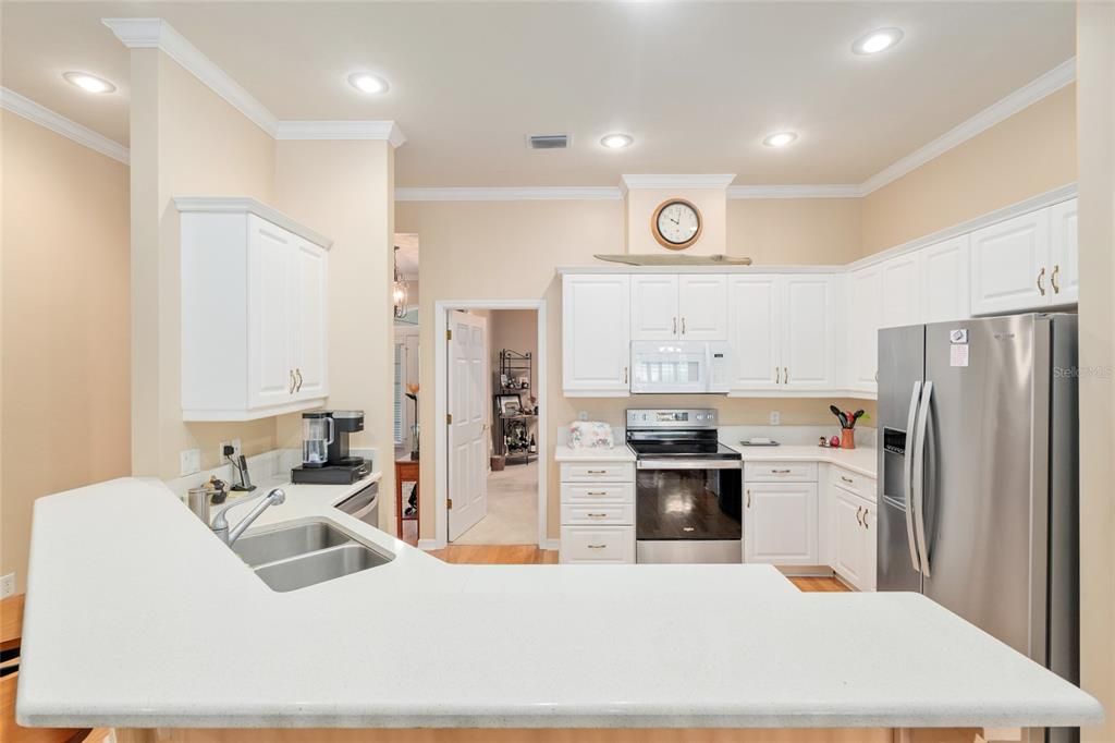 Image 26 of property listing at Address unavailable.