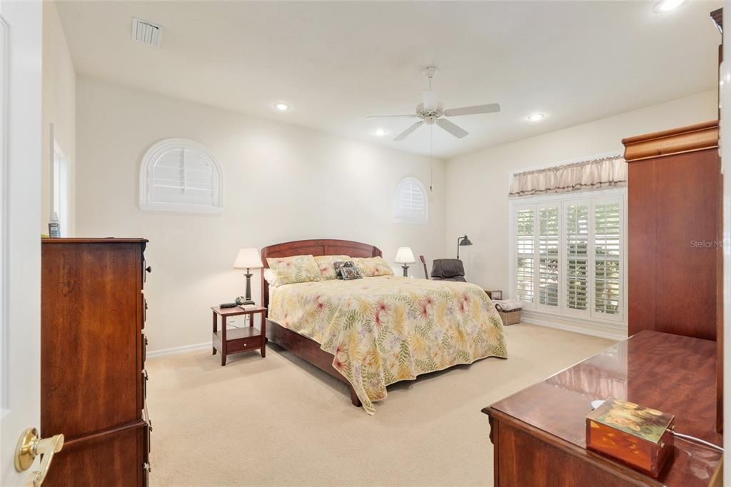Image 32 of property listing at Address unavailable.