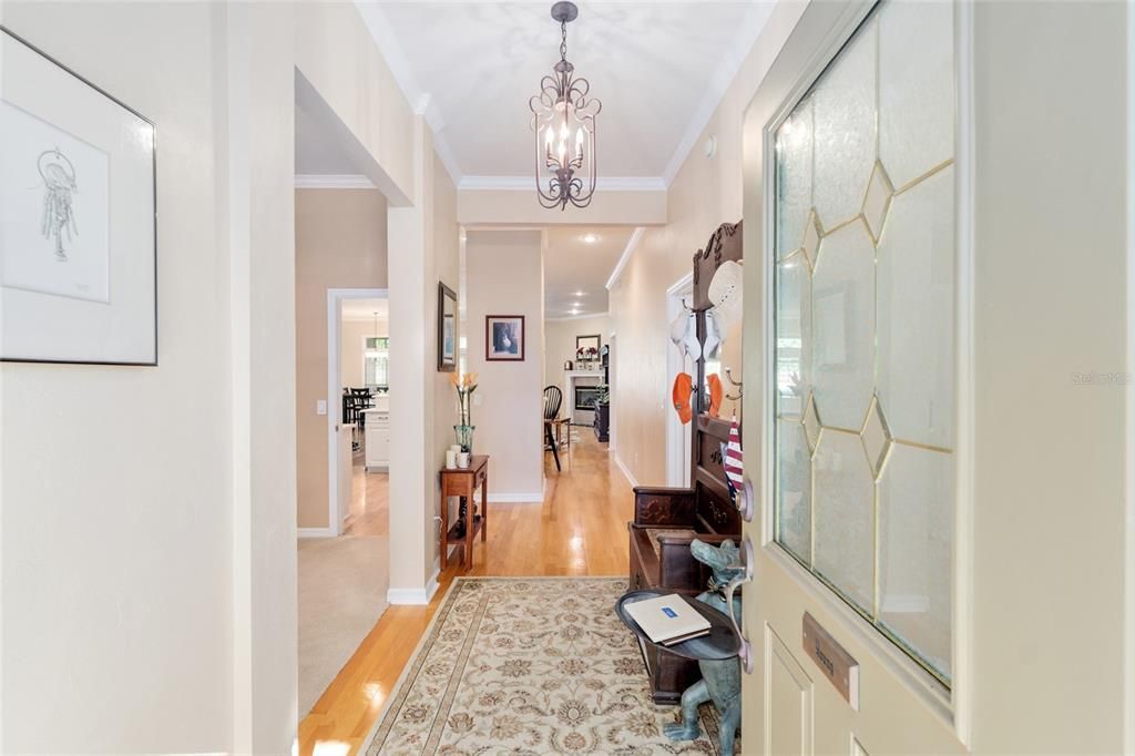 Image 6 of property listing at Address unavailable.