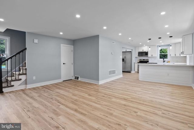 160 CHURCH RD, North Wales, PA 19454