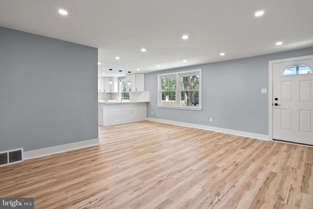 160 CHURCH RD, North Wales, PA 19454