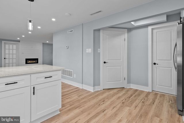 160 CHURCH RD, North Wales, PA 19454