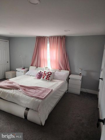 160 CHURCH RD, North Wales, PA 19454