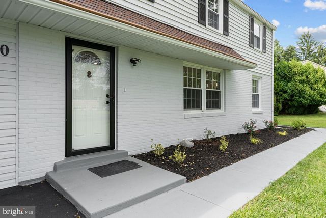 160 CHURCH RD, North Wales, PA 19454