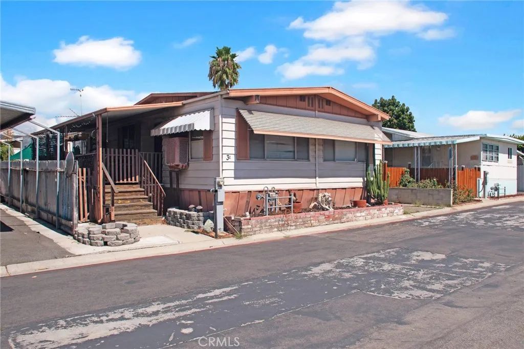 650 La Seda Rd 3C, La Puente, CA 91744