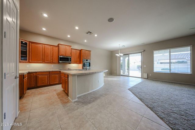 3113 E BOSTON Street, Gilbert, AZ 85295