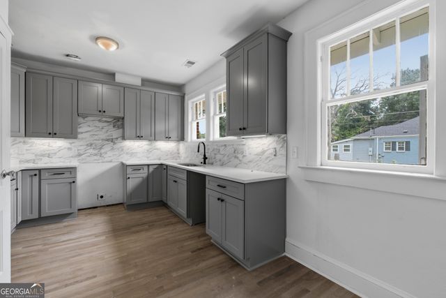1025 Katherwood Drive SW, Atlanta, GA 30310