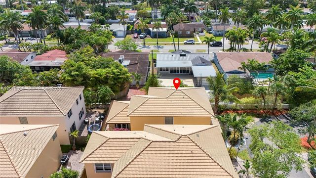 1282 Grant Ct, Hollywood, FL 33019