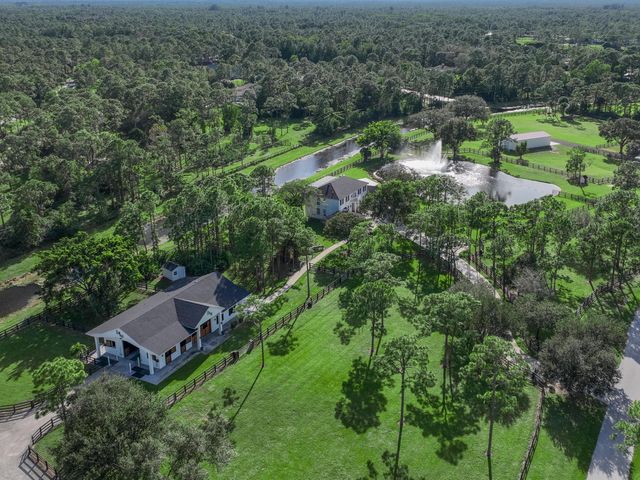 13230 Running Water Road, Palm Beach Gardens, FL 33418