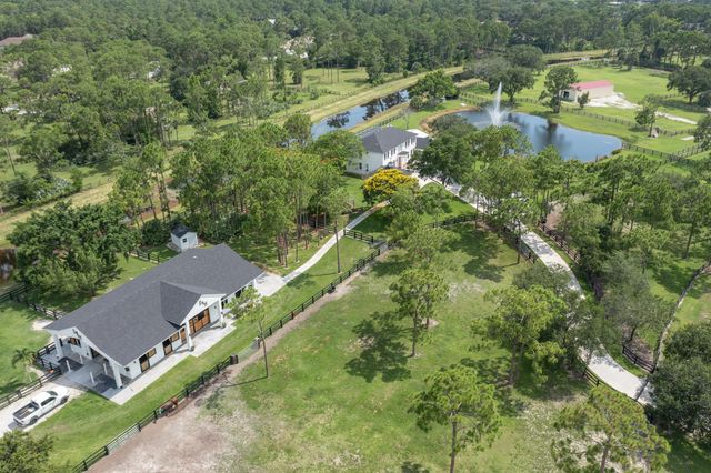 13230 Running Water Road, Palm Beach Gardens, FL 33418