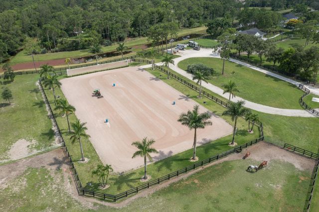 13230 Running Water Road, Palm Beach Gardens, FL 33418