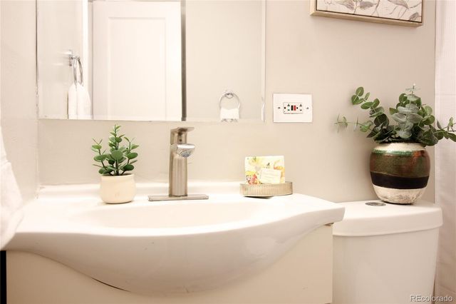 1373 Florence Street, Aurora, CO 80010