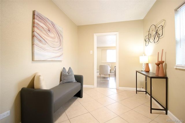 1373 Florence Street, Aurora, CO 80010