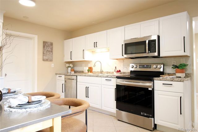 1373 Florence Street, Aurora, CO 80010